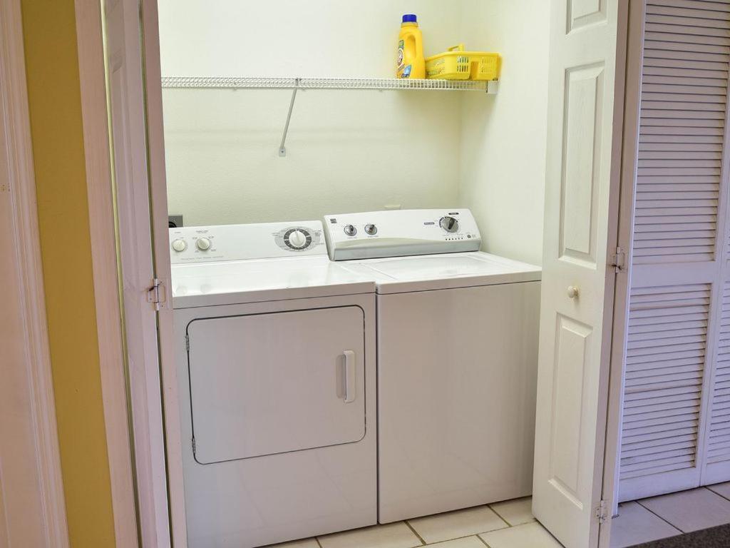 Gulf Retreat 2: Magnificent Water Views, Steps To Beach, None Cleaner, None Nicer! Clearwater Beach